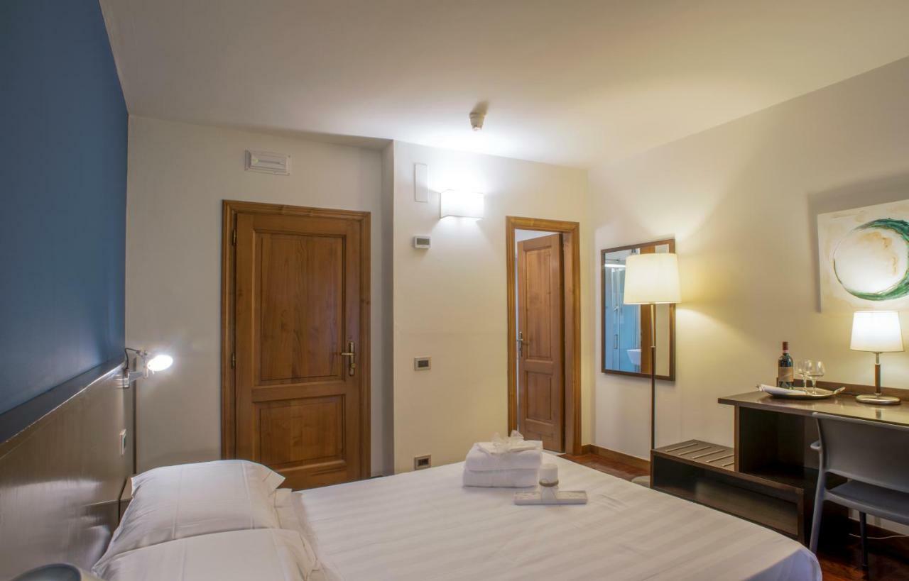 Locanda Giustini Asyż Zewnętrze zdjęcie